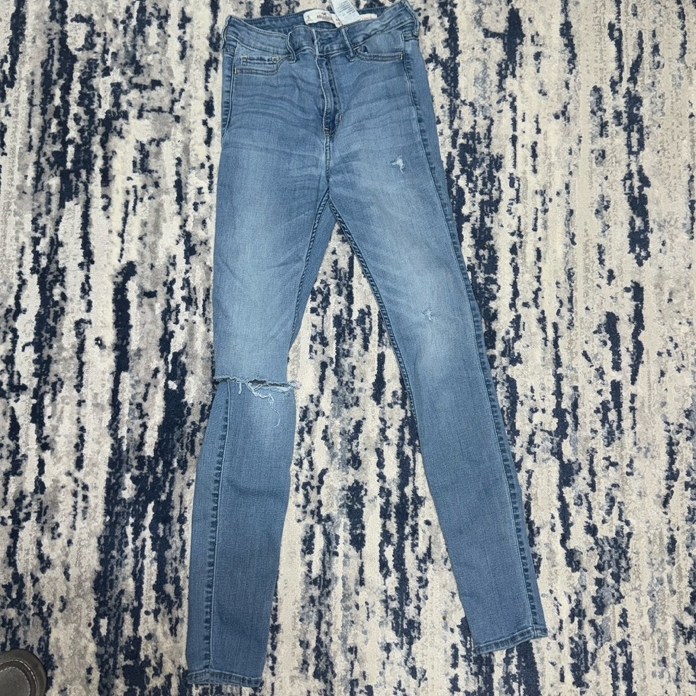 Hollister skinny jeans